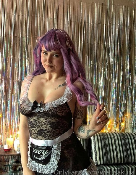 wet sakura star erotic picture