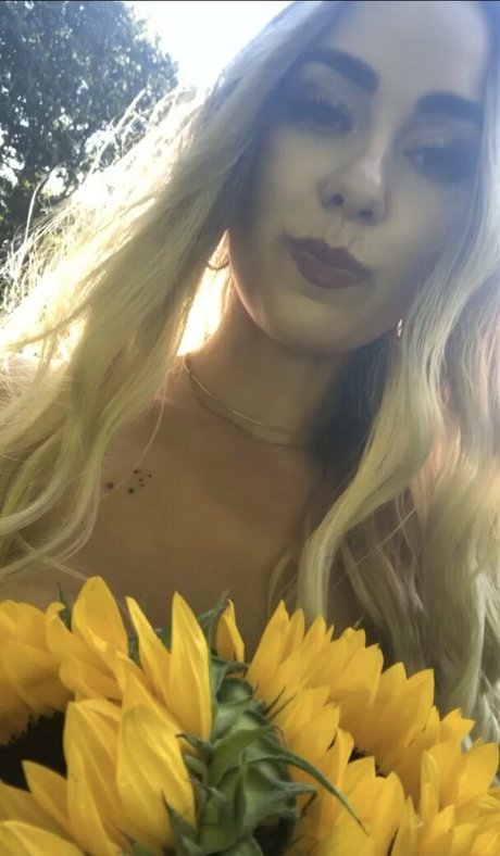 mizroseexposed xxx star picture