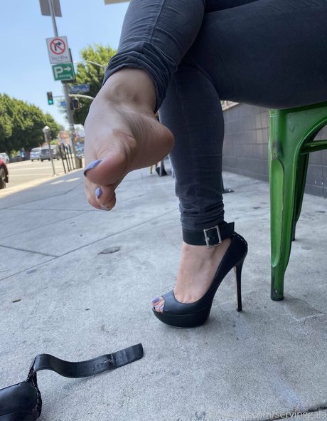 Serving Gaia hot pornstar pictures