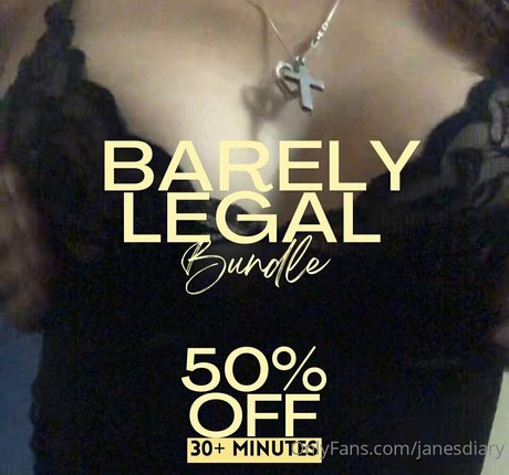 janesdiary nude actress pic