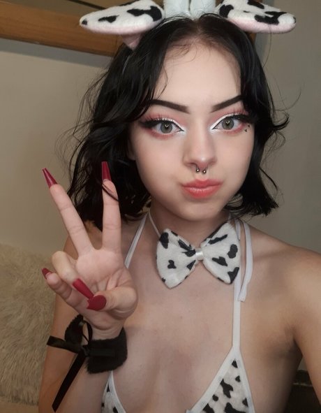 shayophelia nudes model images