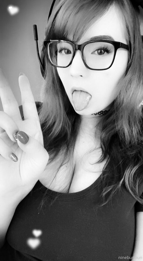 freebunbun nude model gallery