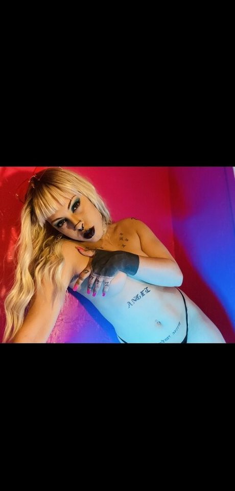 virginitysmiles star hd img