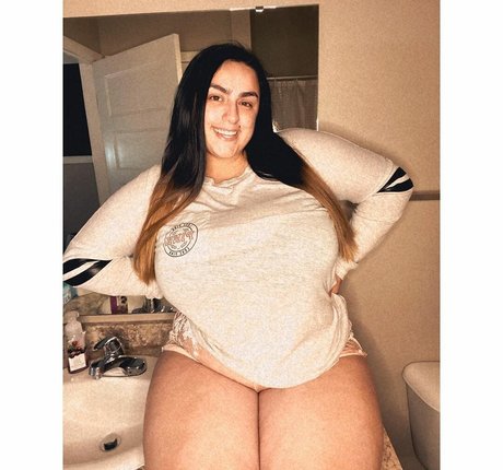 Jazminealeahh pornstar sexy pic