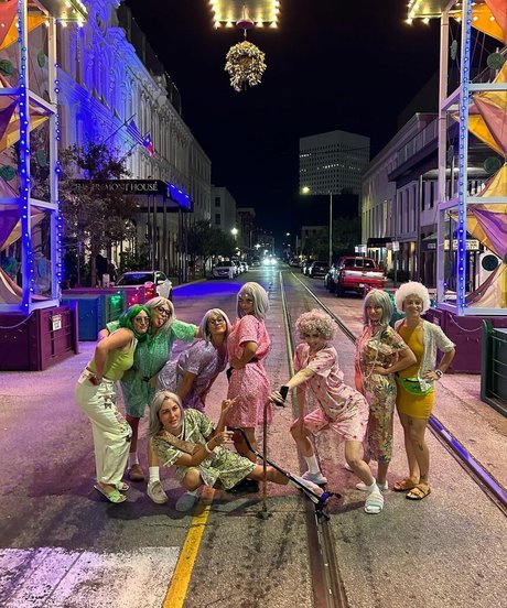 Avery Trail pornographic model photos