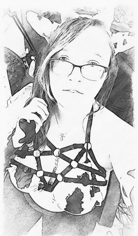 gurokitty perfect actress pic