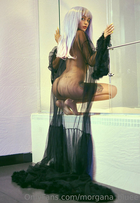 morgana bluee model top pictures