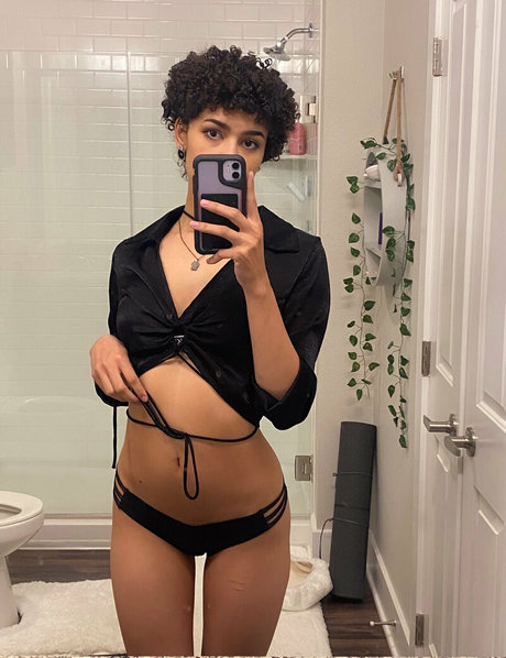 cyberfree pornstar pretty photos