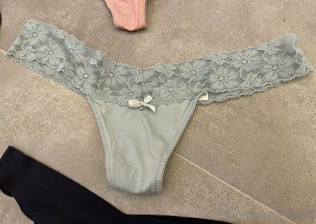 buttstrutt high quality pornstar pictures