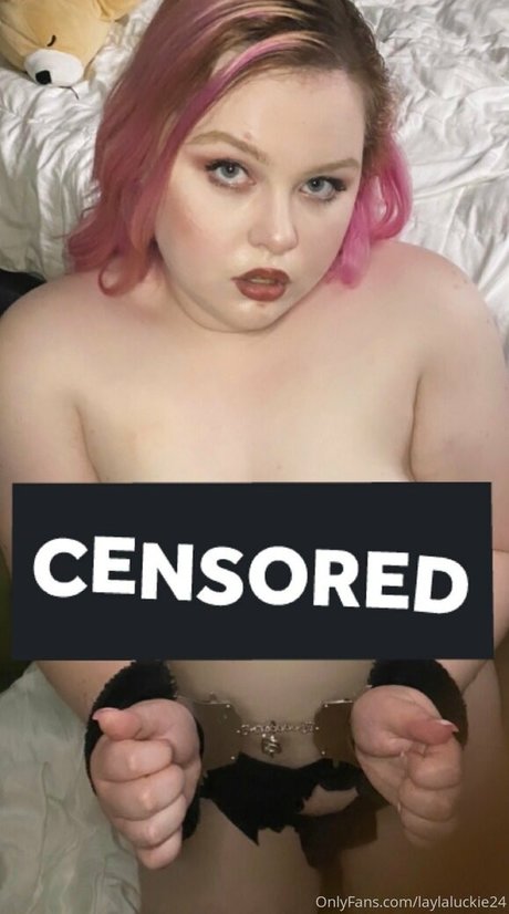 laylaluckie24 pornstar sexy gallery