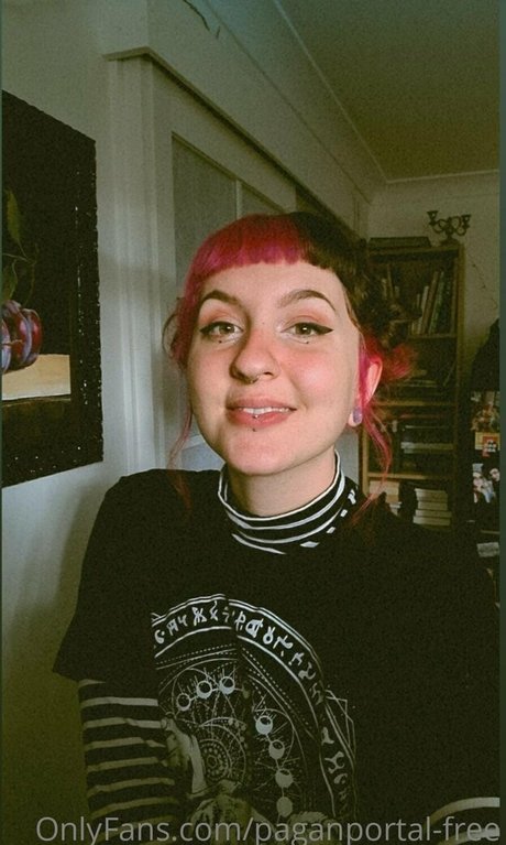 paganportal free star high quality picture