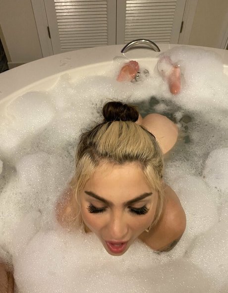 Cumslutnatalie top pornstar gallery