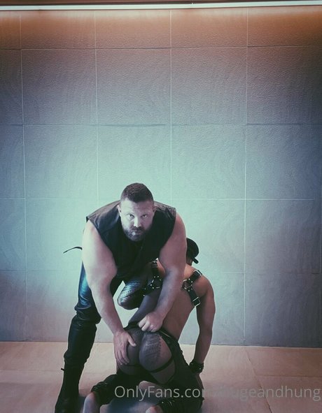 hugeandhung exclusive pornstar pics