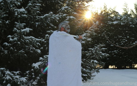 hugeandhung model sex picture