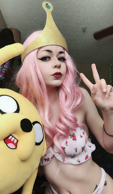 funeralsenpai model nude images