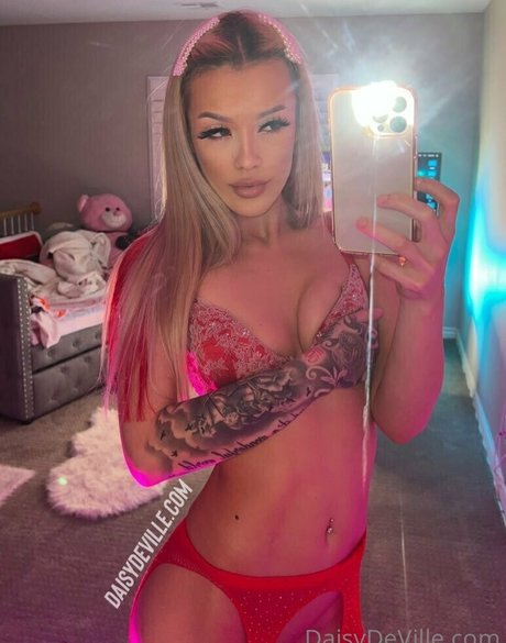 freedaisydeville model sexy pics