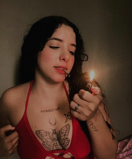 Badinfluenceisa star naked image