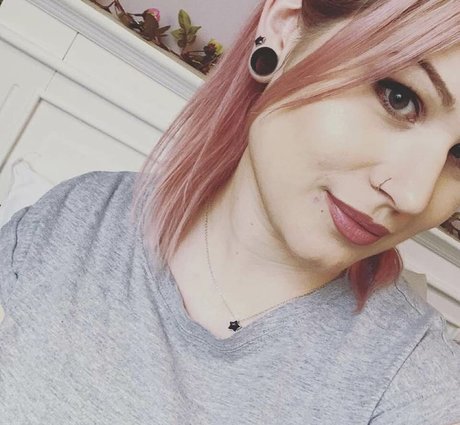 Honey And Sulphur pornstar xxx img