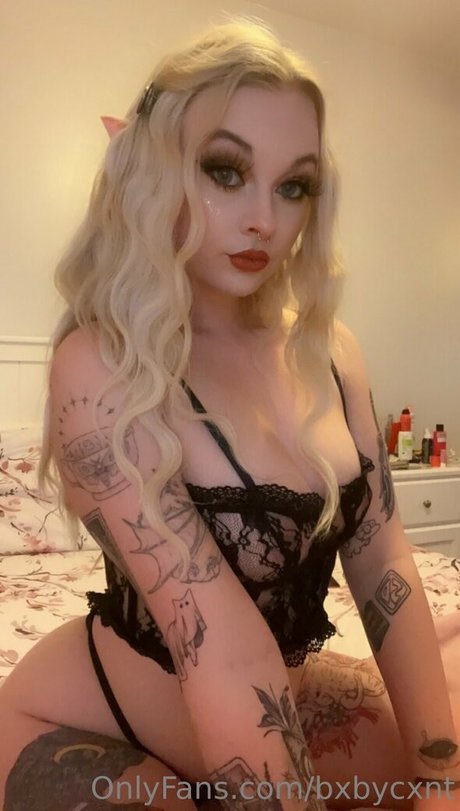 bxbycxnt nude actress photo