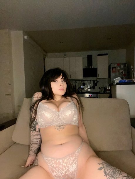 kira aa model perfect galleries