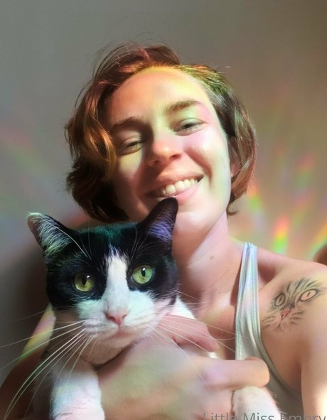 littlemissembry top actress photos