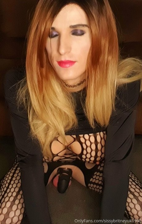 sissybritneyuk1990 pretty actress image