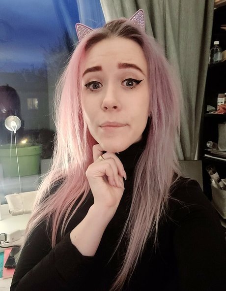 enicat pornstar beautiful pics