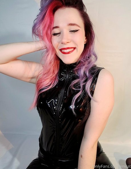 enicat sex pornstar pics