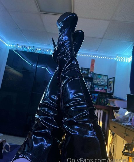 kassie13 model pretty archive