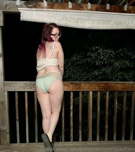 extraterrestrialkitten model adult archive