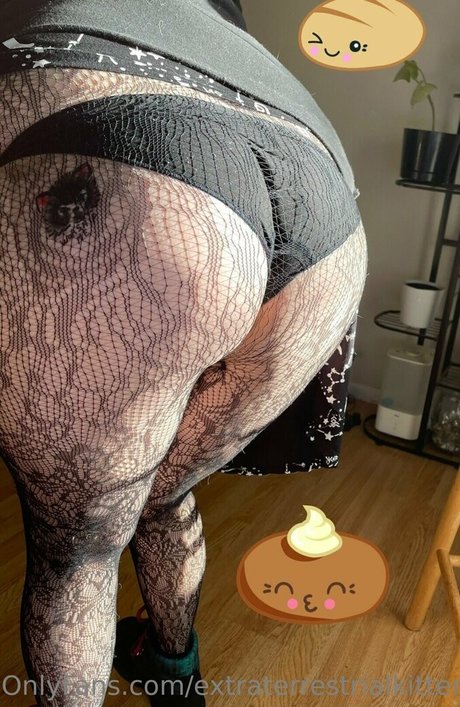 extraterrestrialkitten model nudes picture