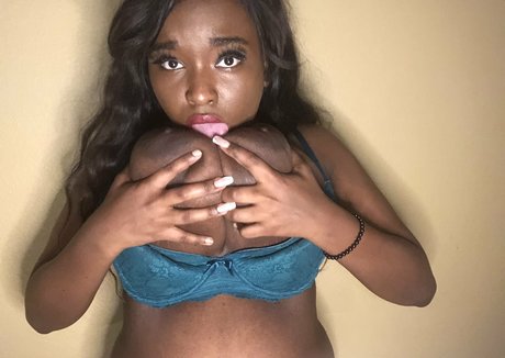 barbiecrystal perfect pornstar photos