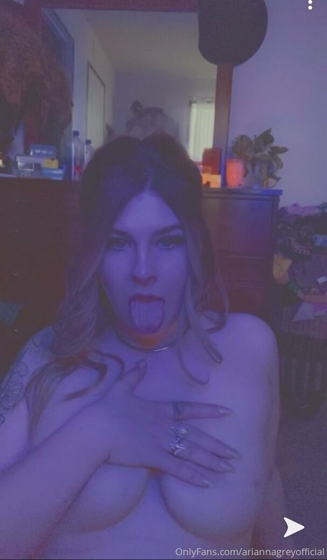 nudes plug art model galleries