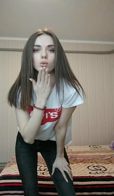 playfulkitty1 beautiful model photos