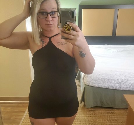 itsyourgirl44 nice actress img