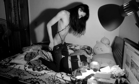 aa052931 xxx actress images