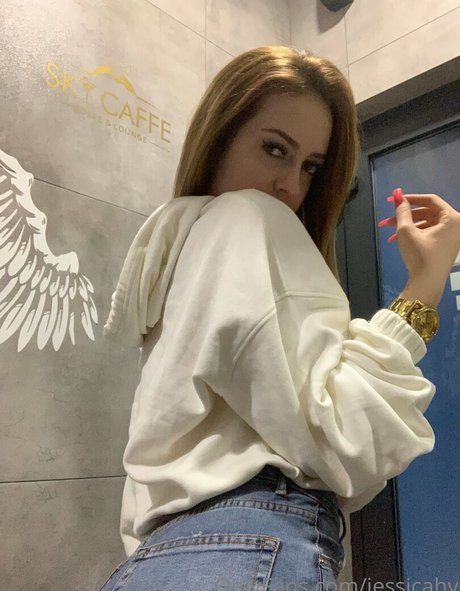 jessicahy sexy actress pictures