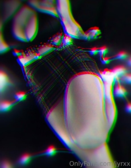 jyrxx pretty pornstar photos