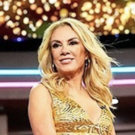 Ramona Singer art model image