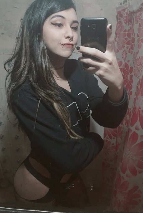 therubymoon model exclusive img