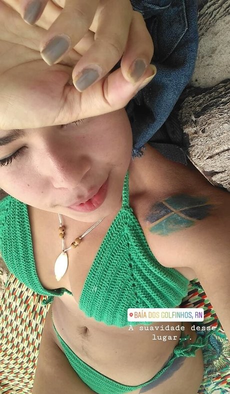 queentatty_ high quality model pic