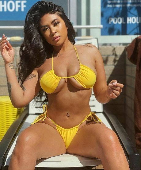 Laurice Calina hd pornstar photos