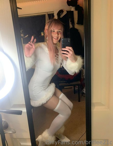 britlee21c nice pornstar photo