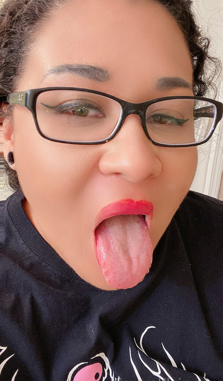 kimoraklein high quality pornstar photo