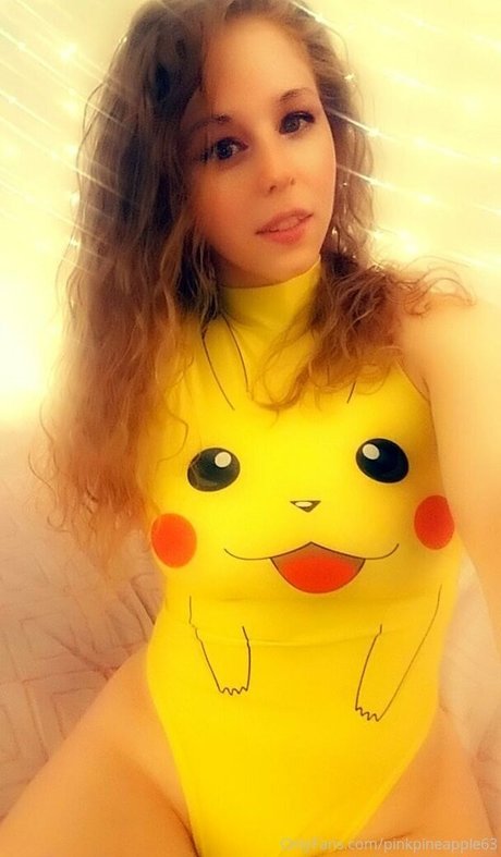 pinkpineapple63 star art img