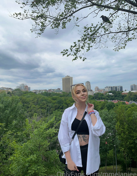 mmelaniee nudes actress images