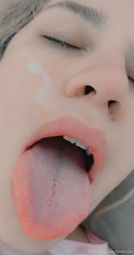 kmenotti nudes actress photos