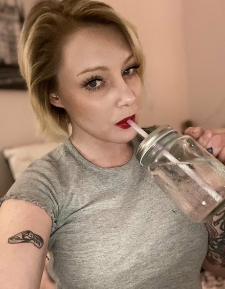 loumonrow perfect star gallery