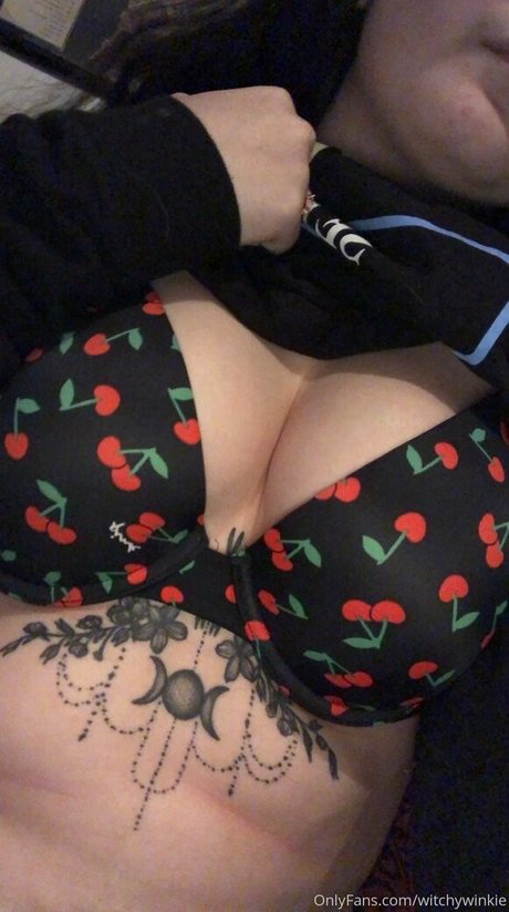 witchywinkie actress galleries