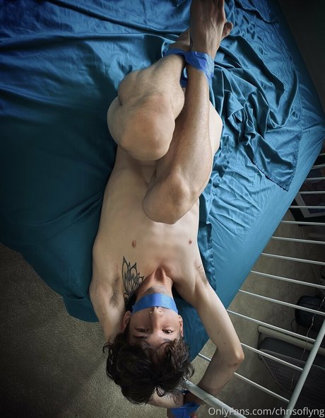 chrisoflyng star top pictures